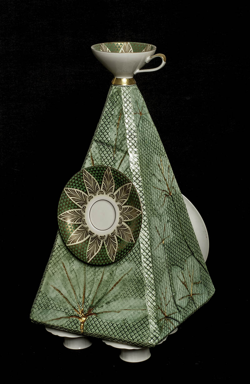 Growing, Object van Neely Schaap